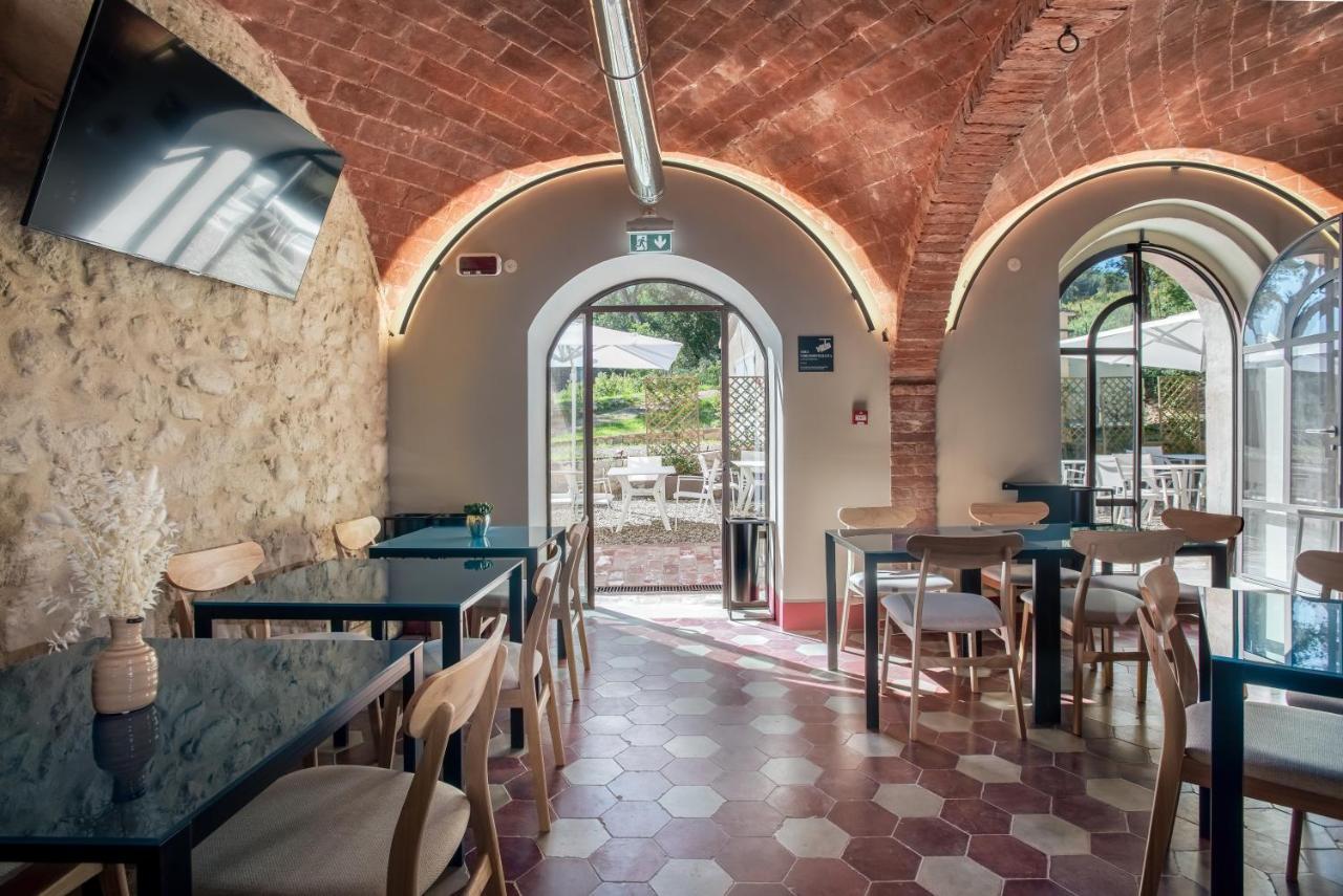 La Locanda Di Petriolo Монтичиано Экстерьер фото
